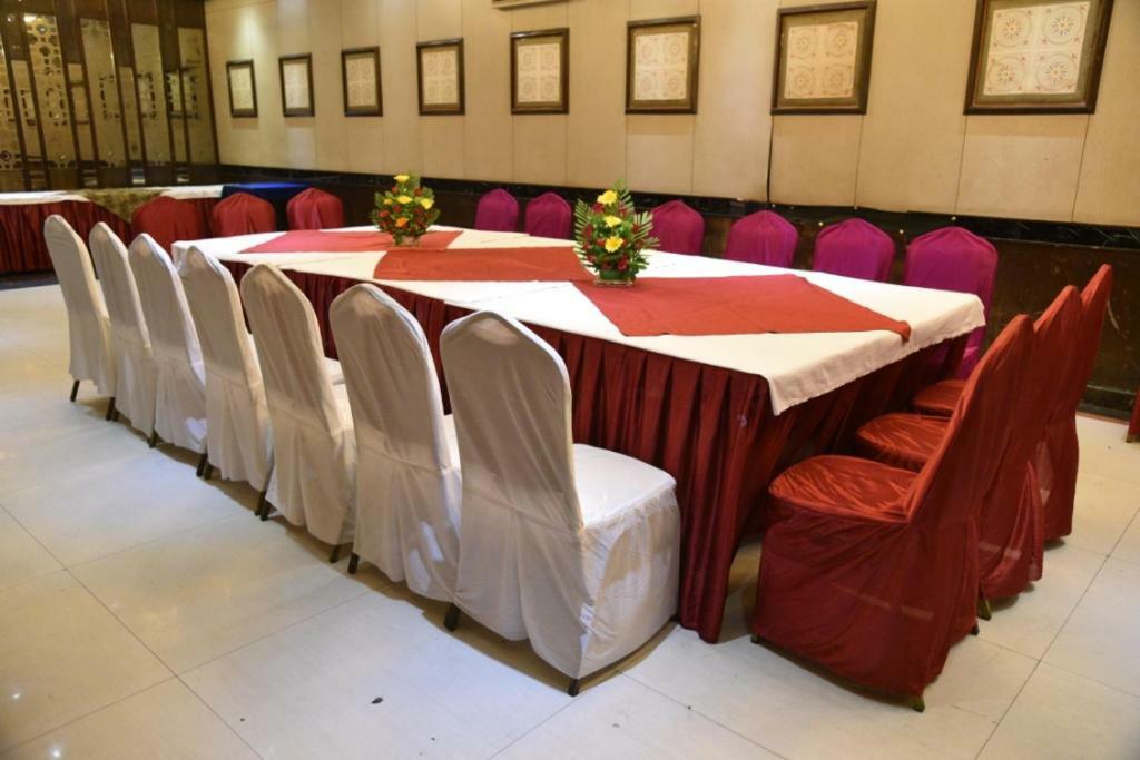 Hotel Landmark Gwalior Exterior foto