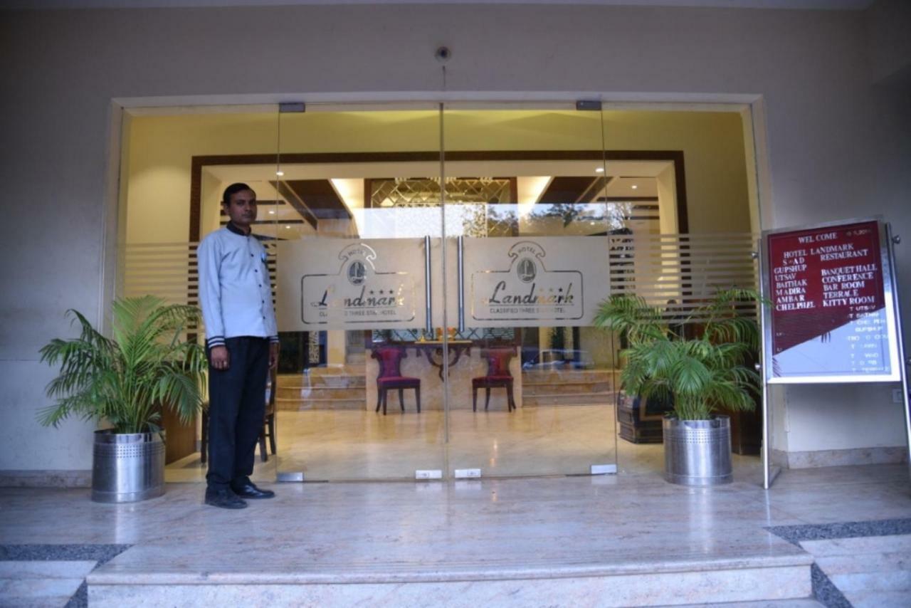 Hotel Landmark Gwalior Exterior foto